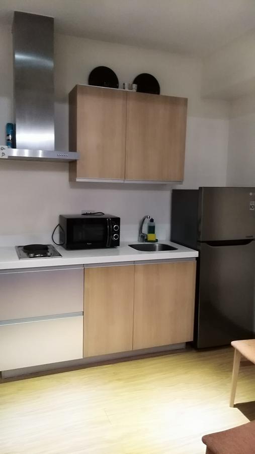 Azure C7 Balcony, Wifi, Near Mall Airport Manila Bagian luar foto